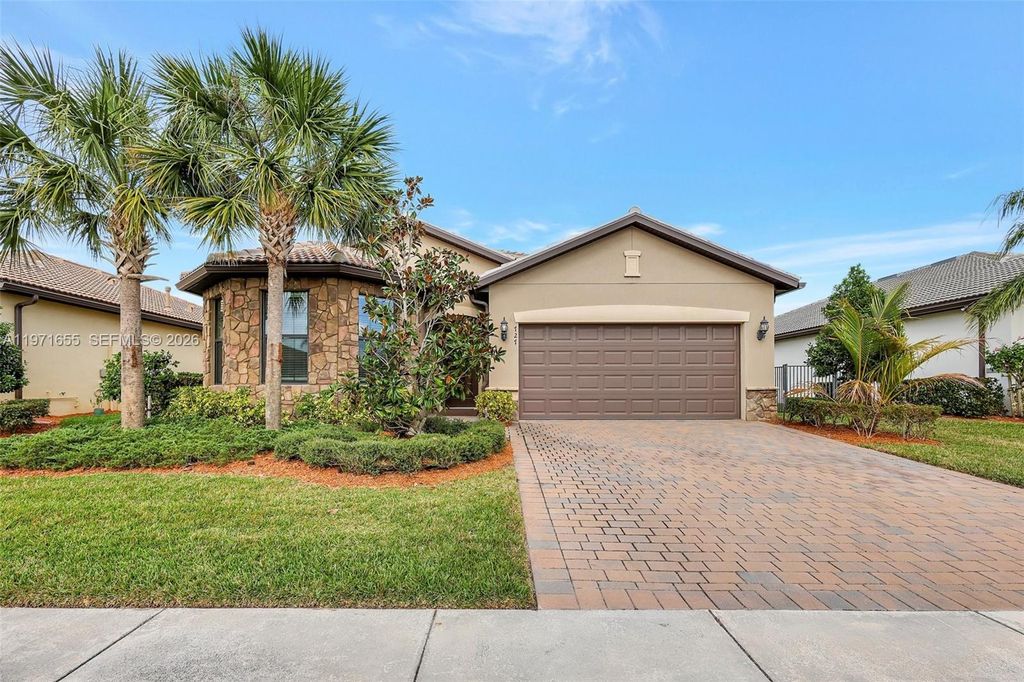 Photo of 727 SE Boboli Way, Port St Lucie, FL 34984 (MLS # A11971655)