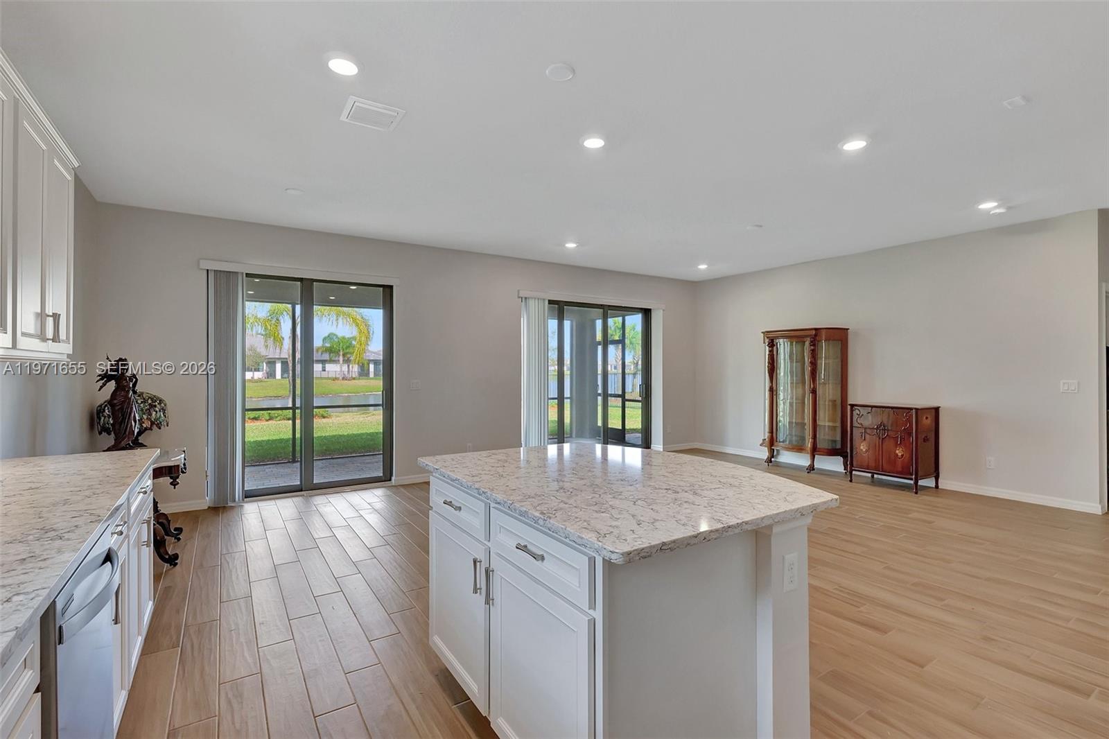 VERANDA PLAT NO 6 VERANDA - Residential