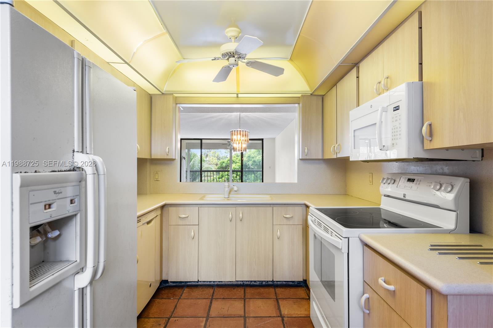 GLENS CONDO - Residential