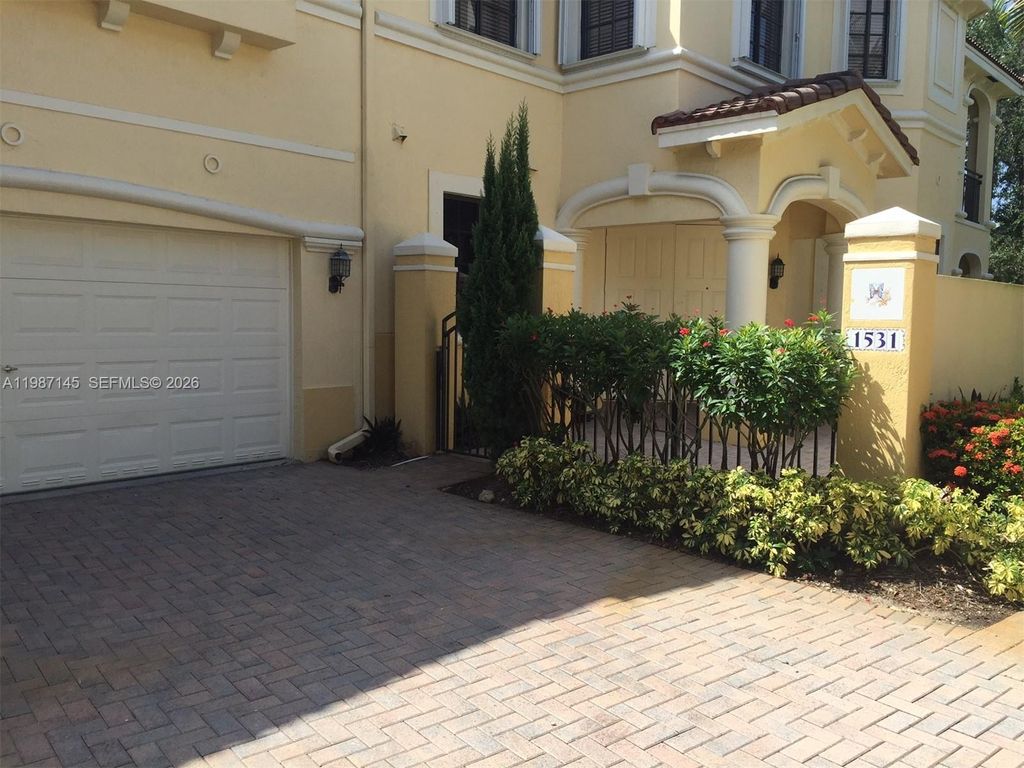 Photo of 1531 Passion Vine Cir #3-2, Weston, FL 33326 (MLS # A11987145)