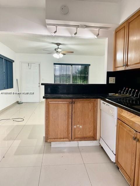 310 SW 10th Ter