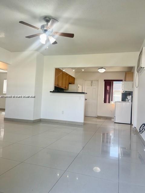 310 SW 10th Ter