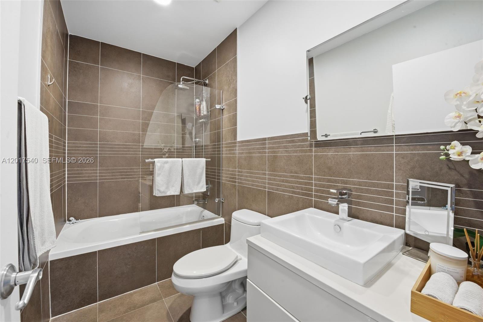 ARTEPARK SOUTH CONDO - Residential