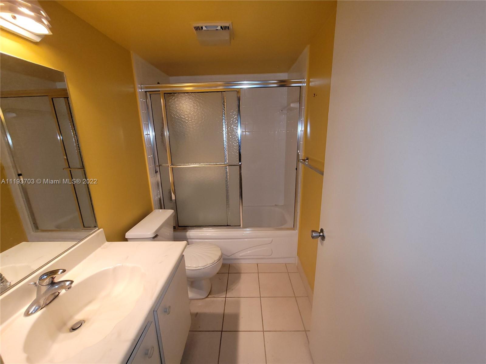 CAMBRIDGE #2 AT CENTURY V - Residential Lease