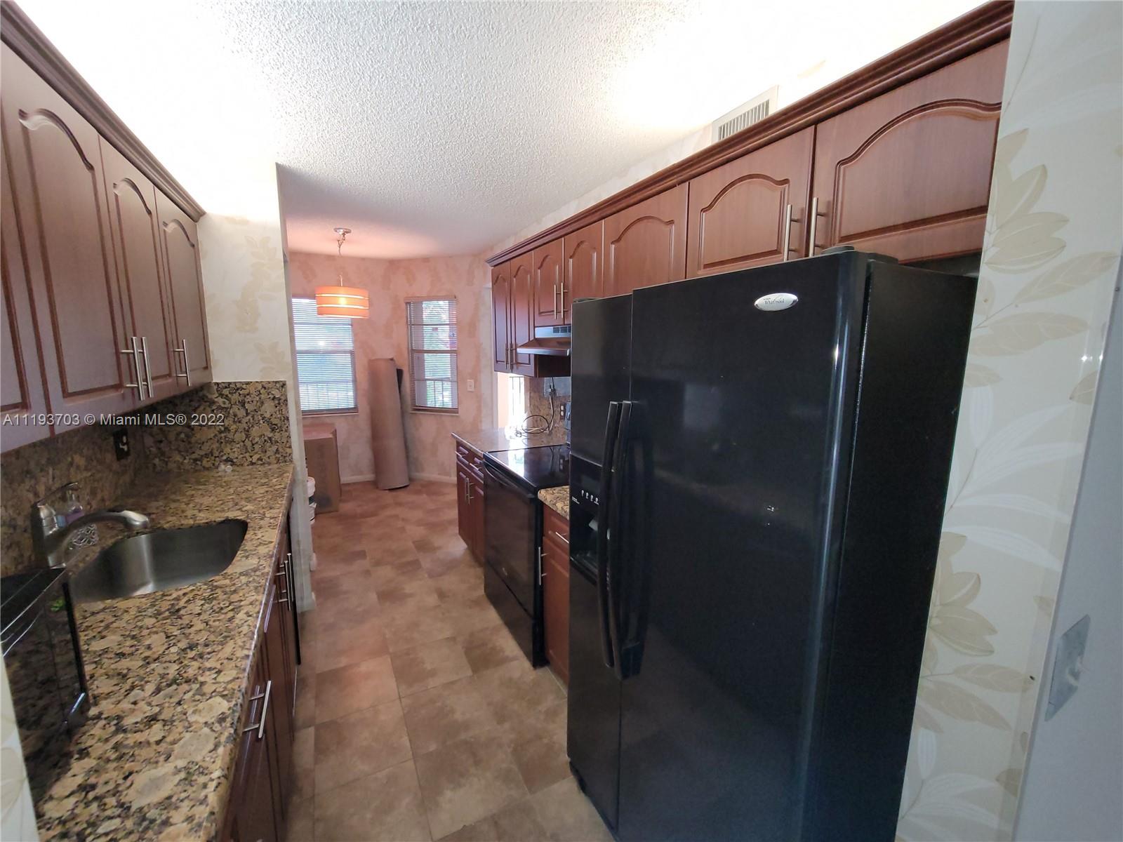CAMBRIDGE #2 AT CENTURY V - Residential Lease