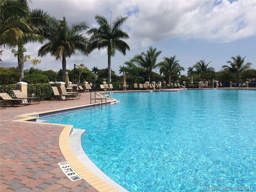 BEAUTIFUL BRAND NEW CONDO ,3 BEDROOMS,2 FULL BATH ,HI CEILING ,GRANITE COUNTER TOP KITCHEN,STAINLESS STELL APPLIANCES ,TILE FLOORS, CARPET ON BEDROOMS ,GATED AND SECURE COMMUNITY,CLOSE TO THE BEAUTIFUL BLACK PONT MARINA ,TURNPIKE  AND SHOPPING CENTER .