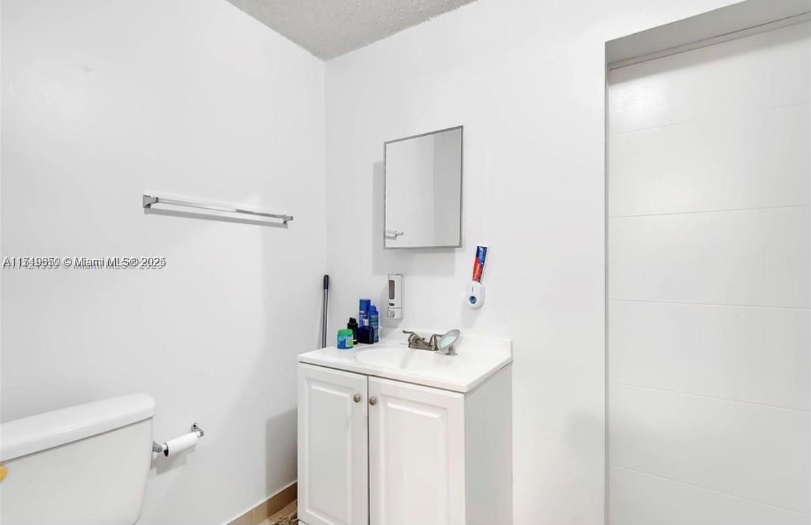Rental Property at 7420 Sw 31st St 7420, Miami, Broward County, Florida - Bedrooms: 1 
Bathrooms: 1  - $1,825 MO.