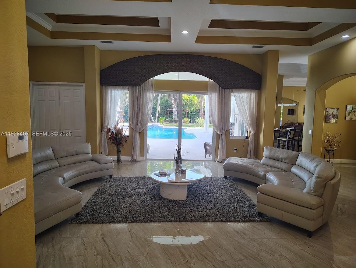 HIGHLAND RANCH ESTATES - Residential Lease