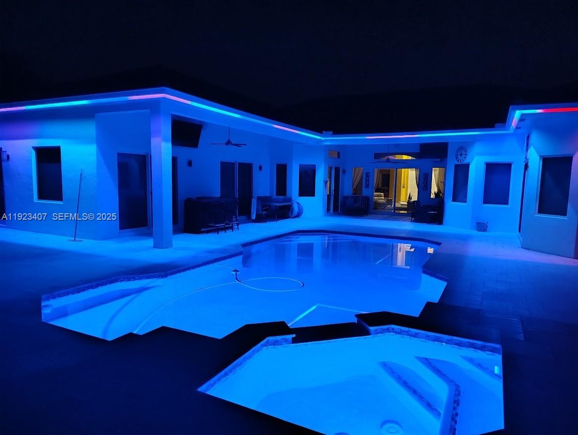 HIGHLAND RANCH ESTATES - Residential Lease