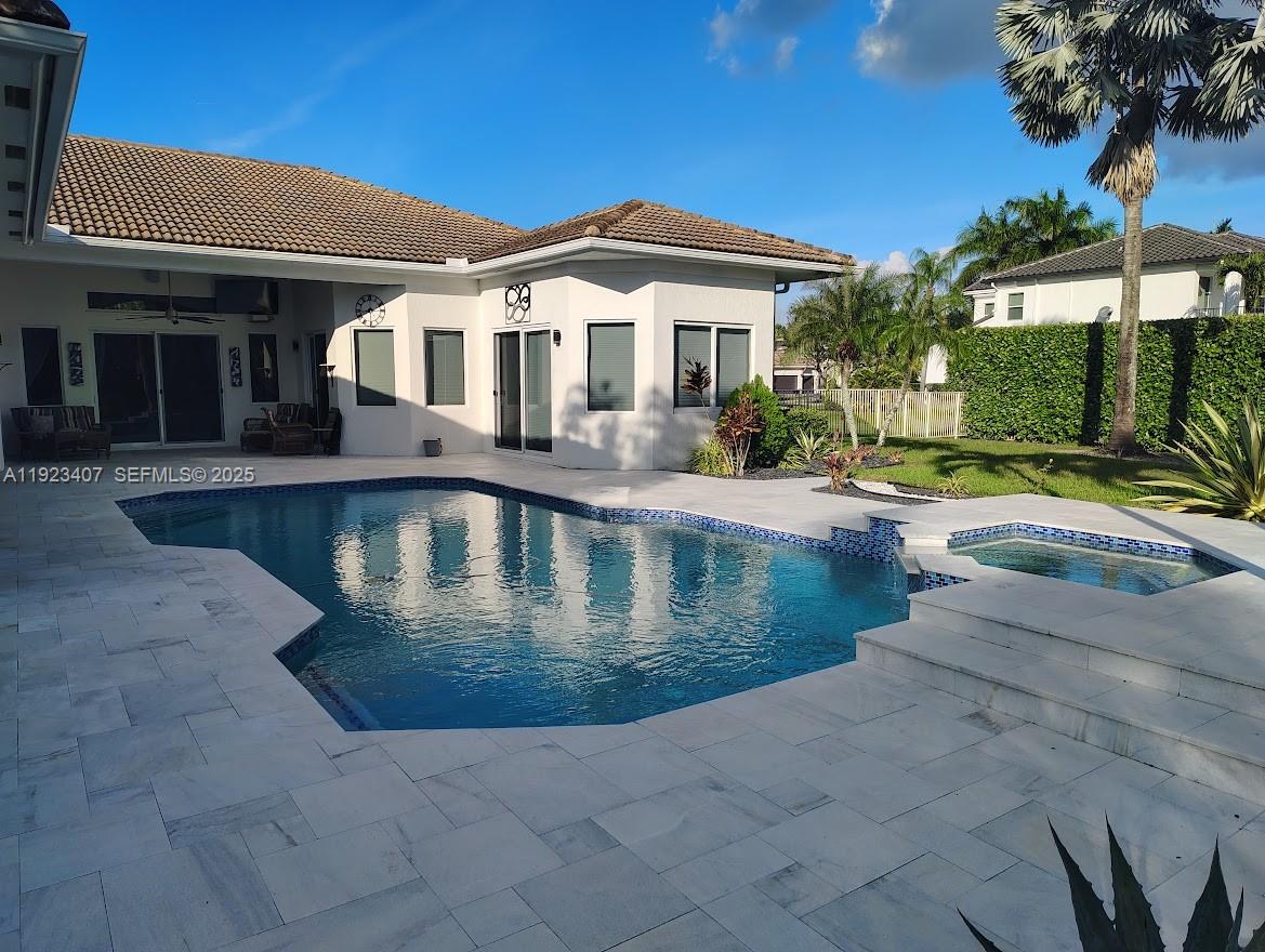 HIGHLAND RANCH ESTATES - Residential Lease