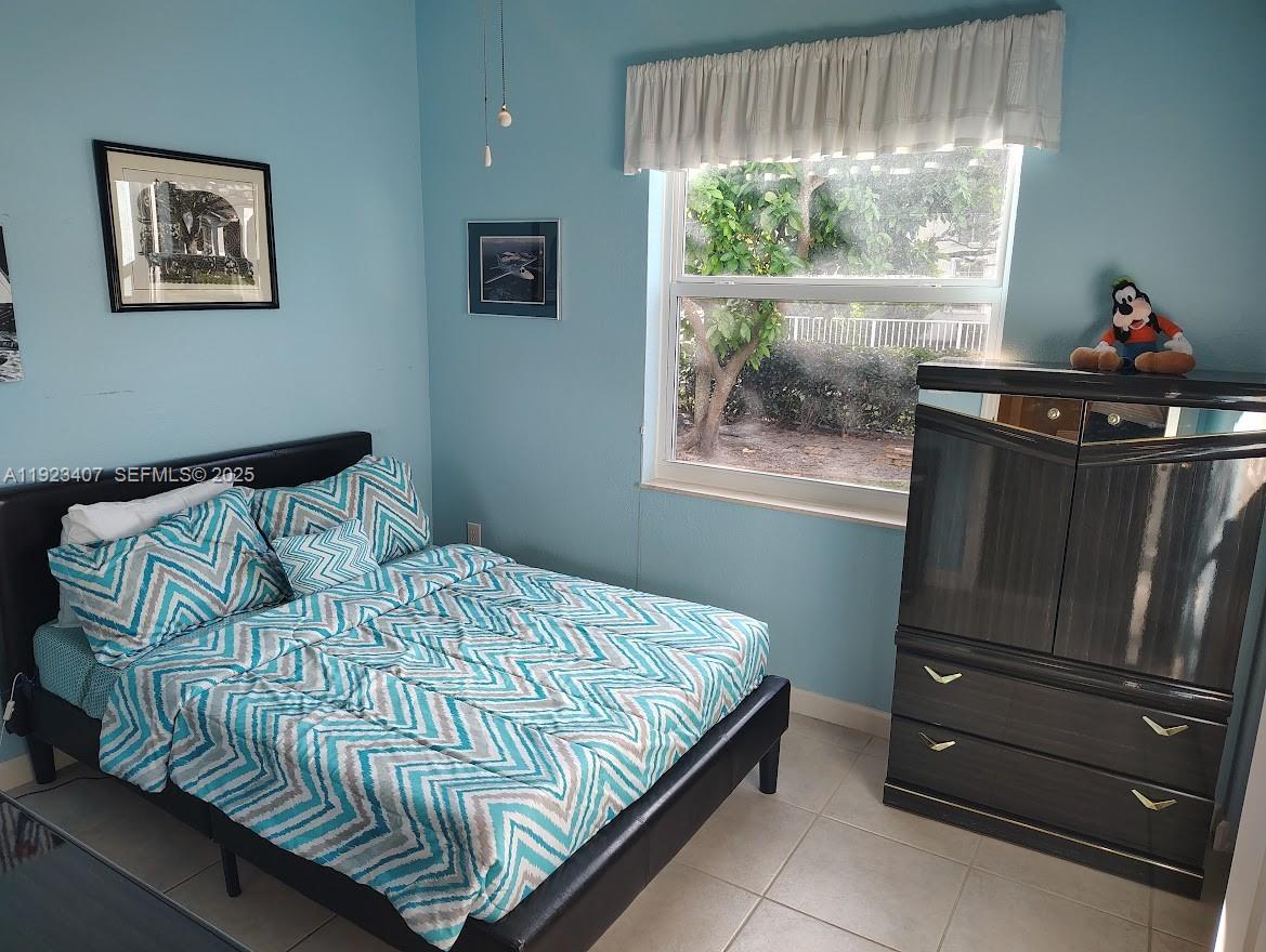 HIGHLAND RANCH ESTATES - Residential Lease