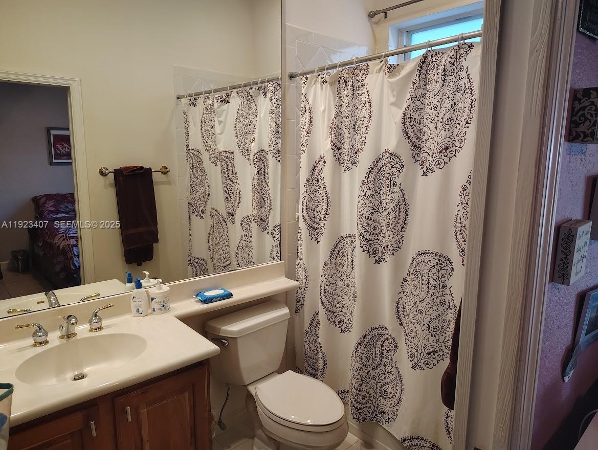 HIGHLAND RANCH ESTATES - Residential Lease