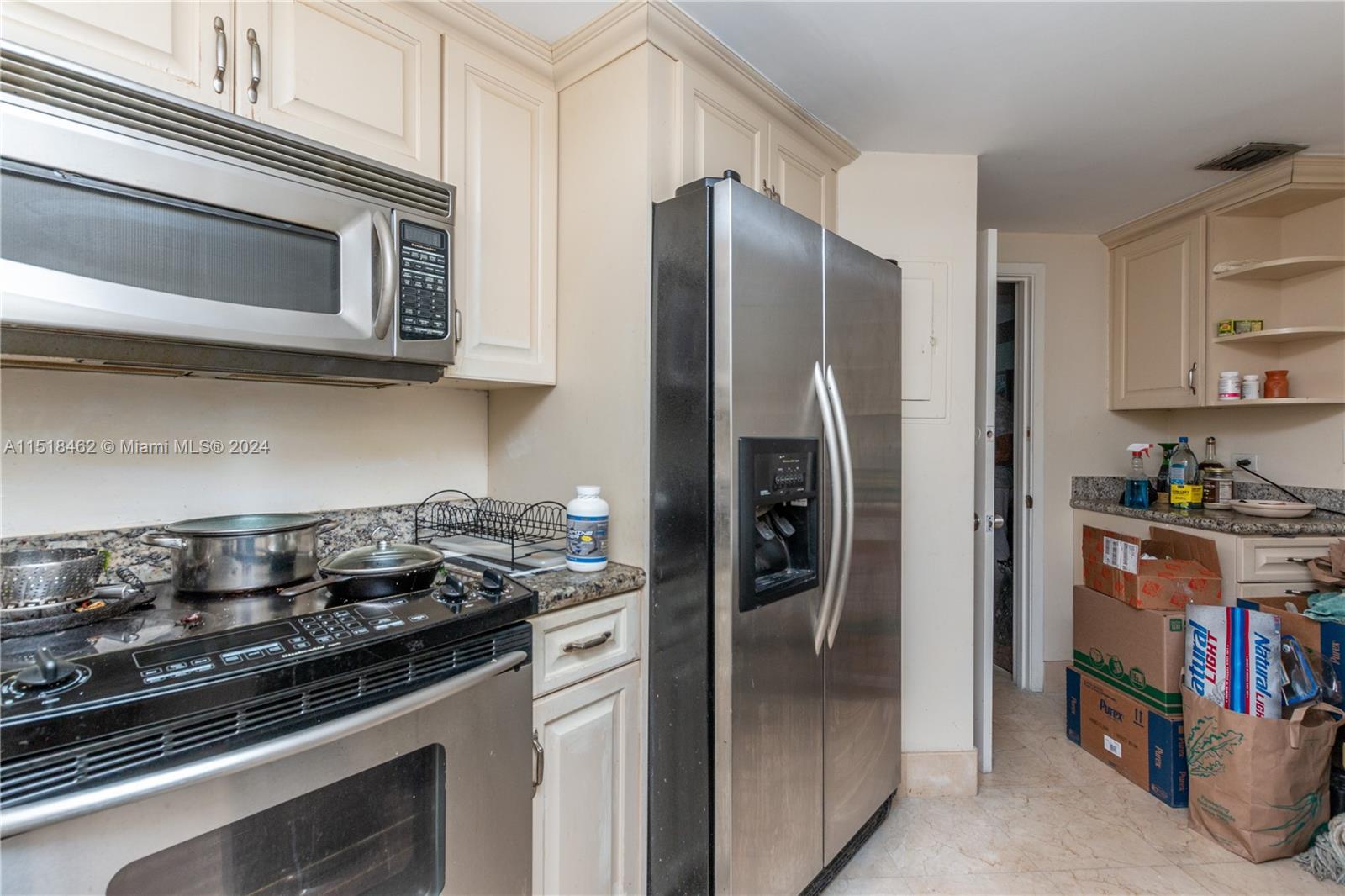 FOUR AMBASSADORS CONDO PH - Residential