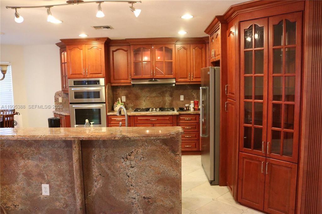 Photo of 62 Gables Blvd #0, Weston, FL 33326 (MLS # A11995388)