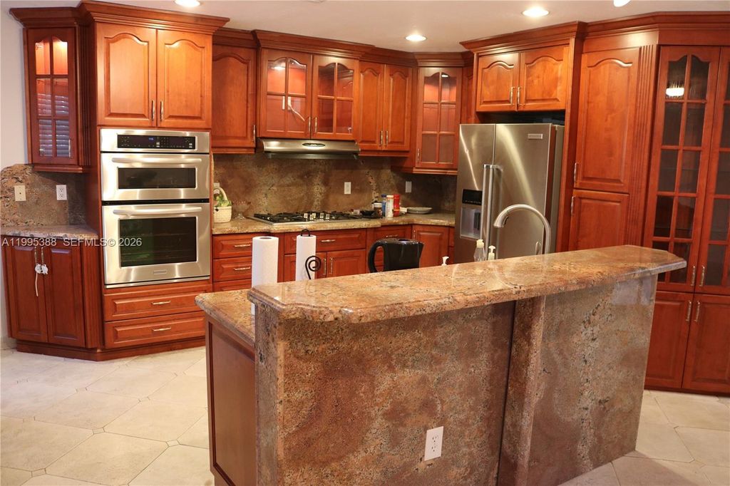 Photo of 62 Gables Blvd #0, Weston, FL 33326 (MLS # A11995388)