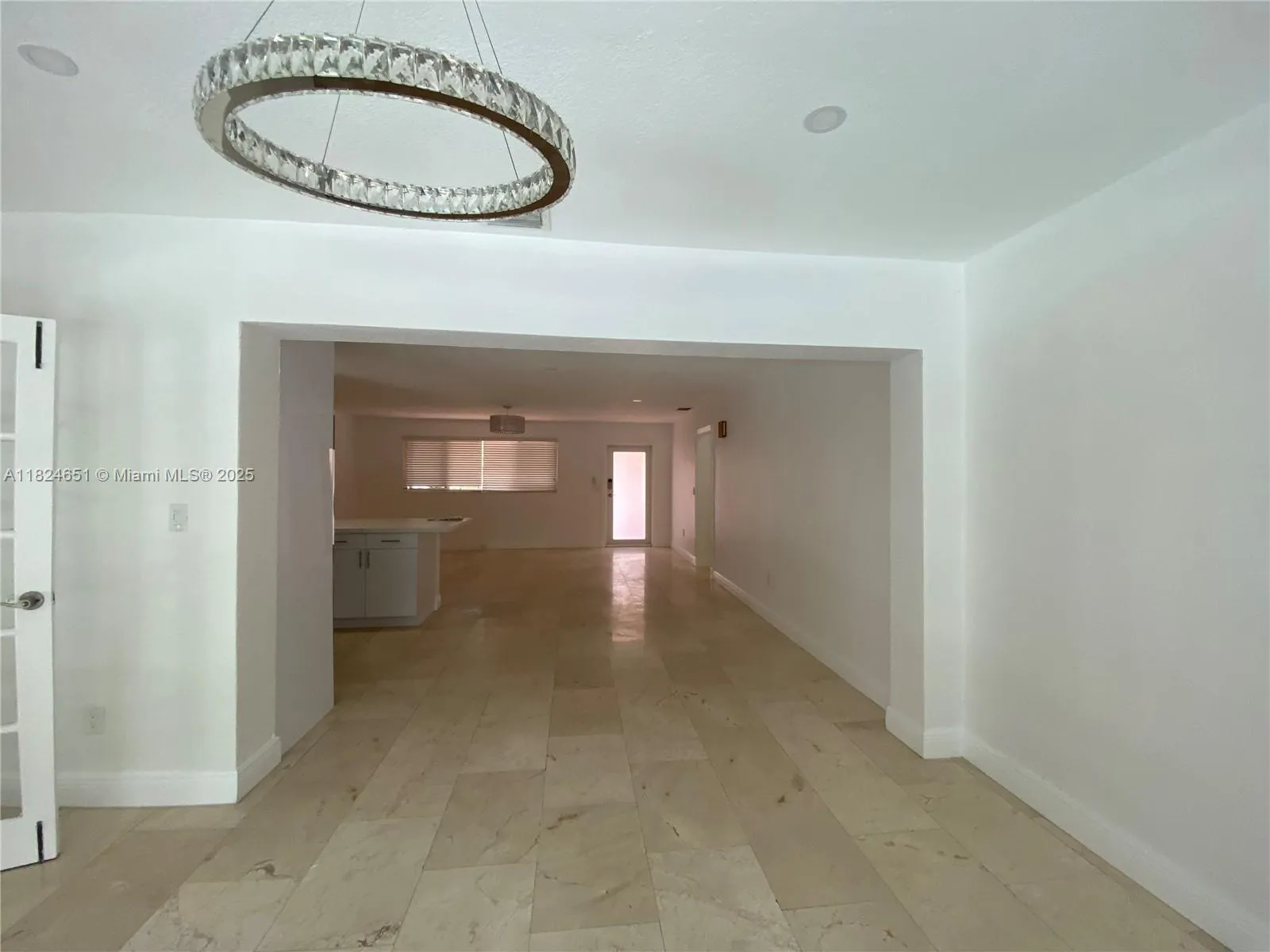 Miami, Florida 33179, United States, 4 Bedrooms Bedrooms, ,2 BathroomsBathrooms,Residential,Active,155730