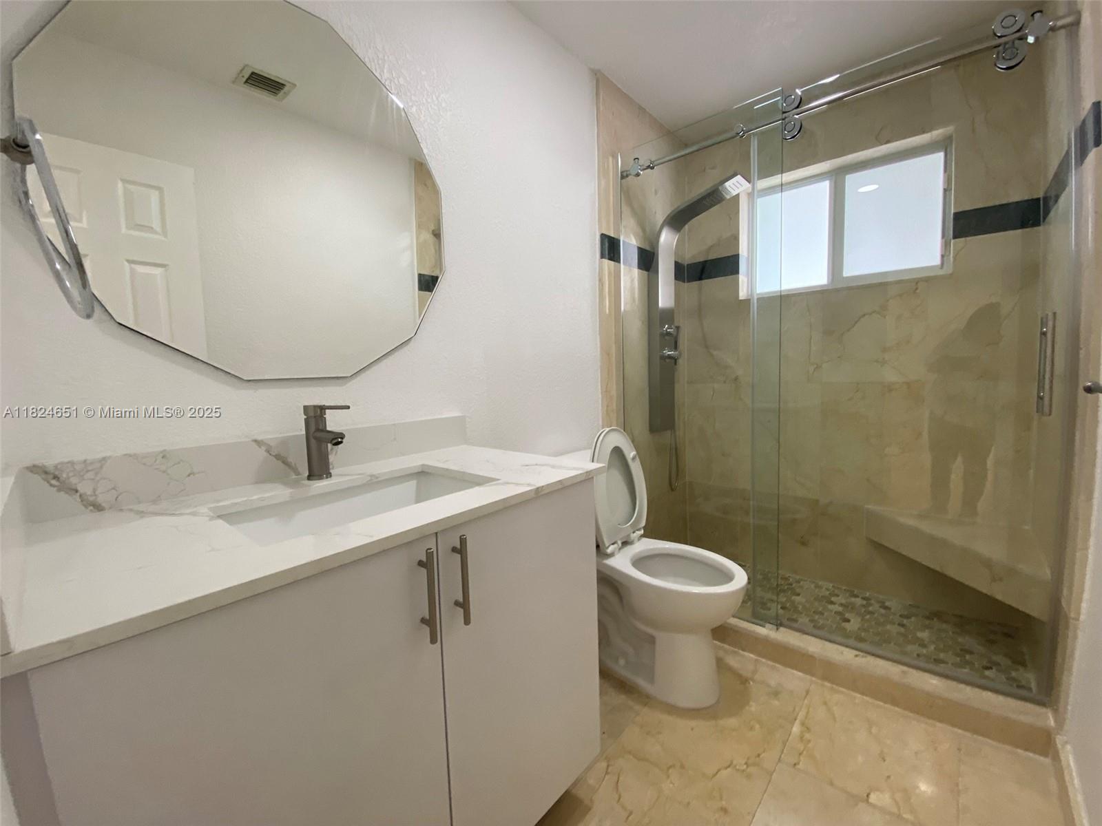 GREYKNOLL ESTATES - Residential Lease