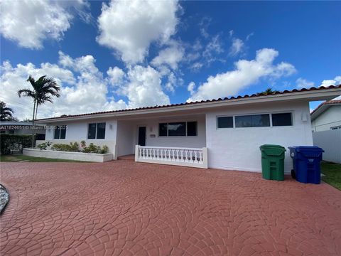 19330 NE 18th Pl Miami FL 33179