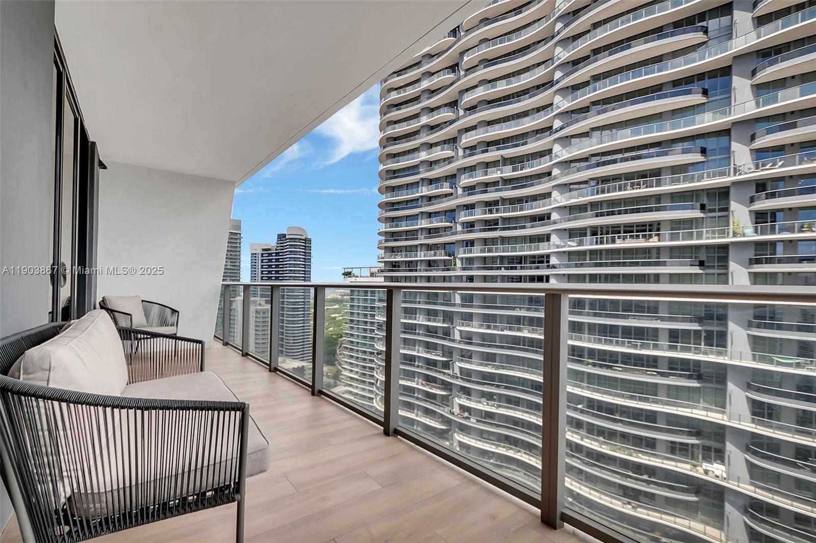 1010 BRICKELL CONDO - Residential Lease