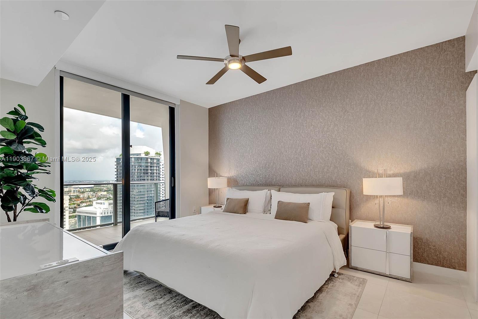 1010 BRICKELL CONDO - Residential Lease