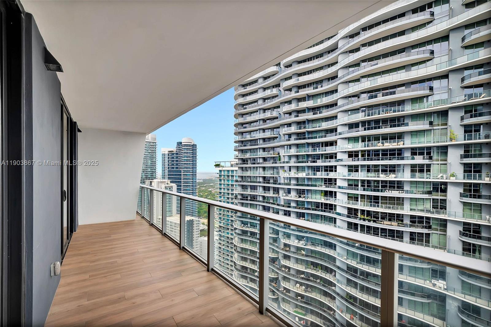 1010 BRICKELL CONDO - Residential Lease