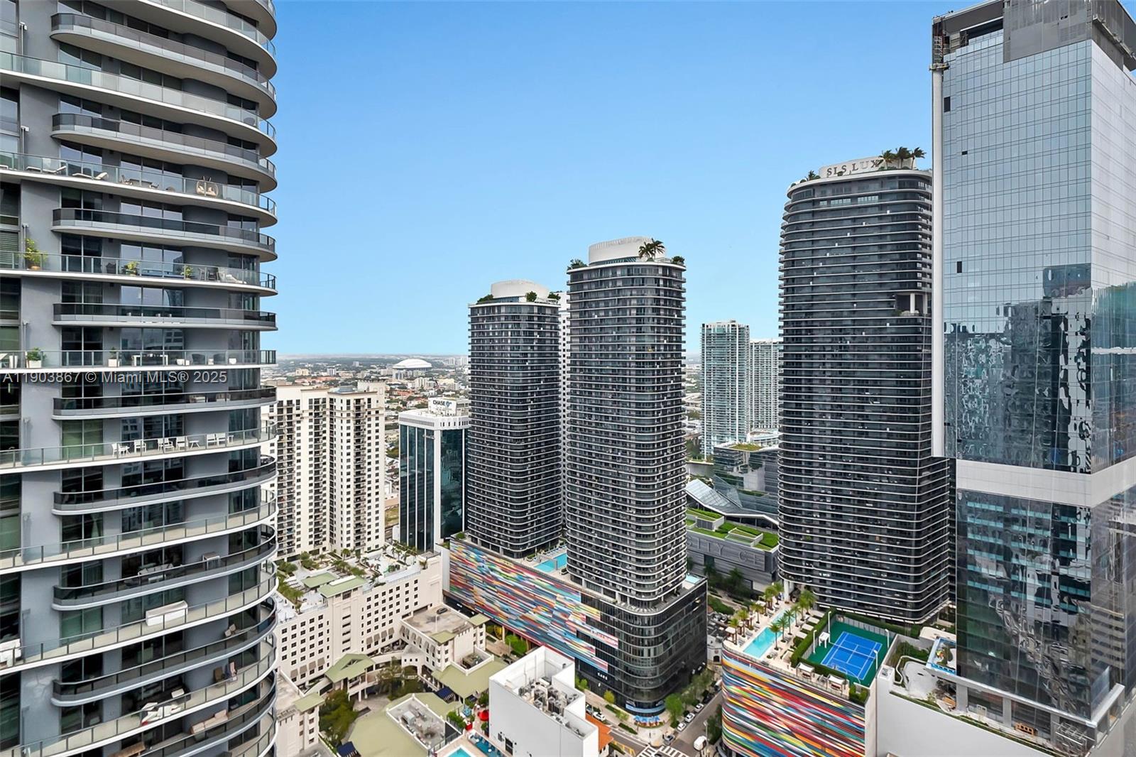 1010 BRICKELL CONDO - Residential Lease