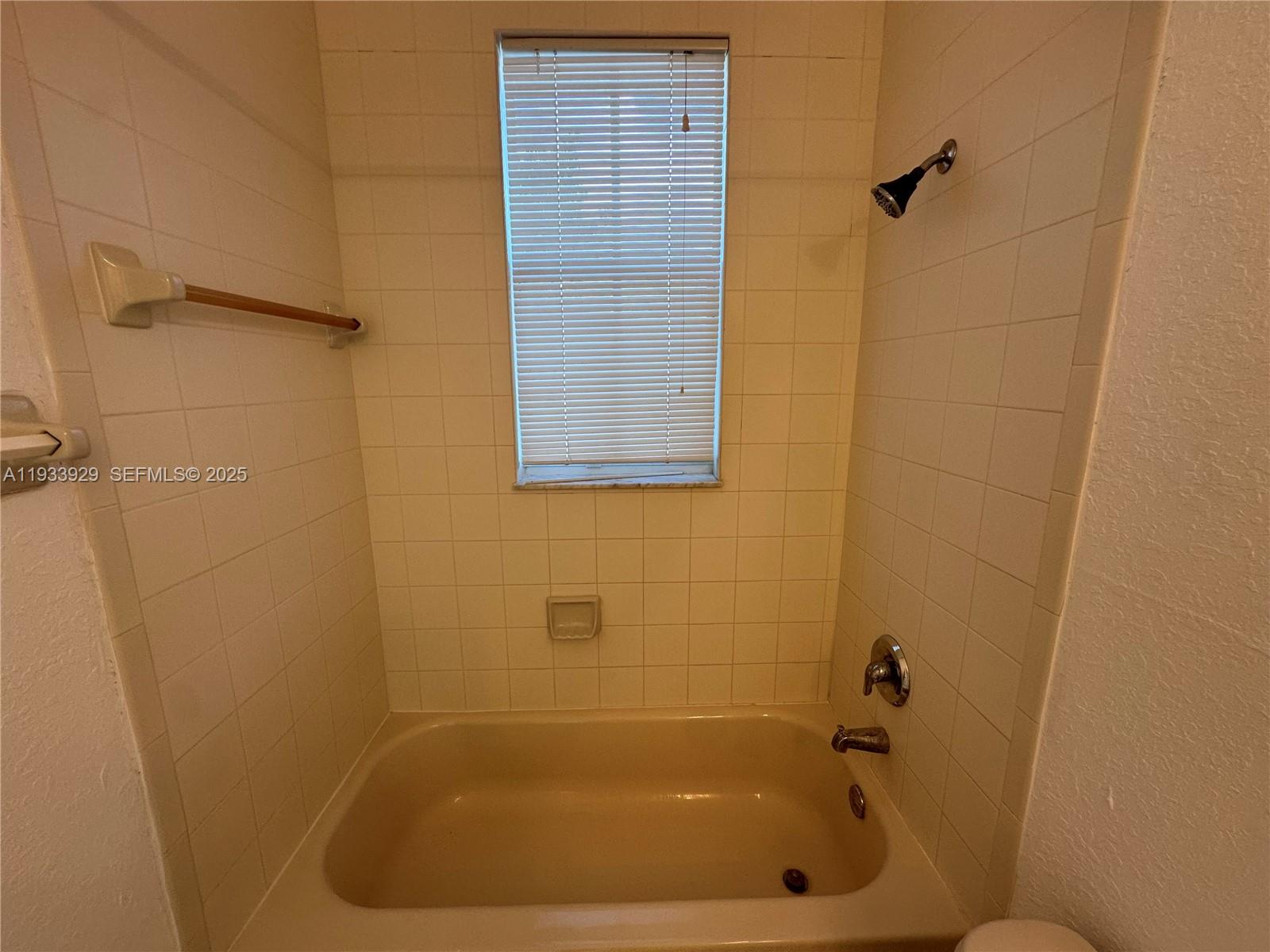 SHOMA CONDO AT KEYS COVE - Residential Lease