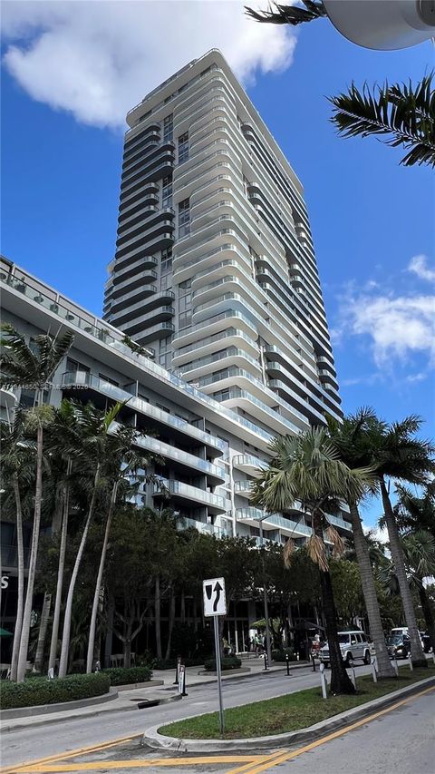 121 NE 34th St 1103 Miami FL 33137