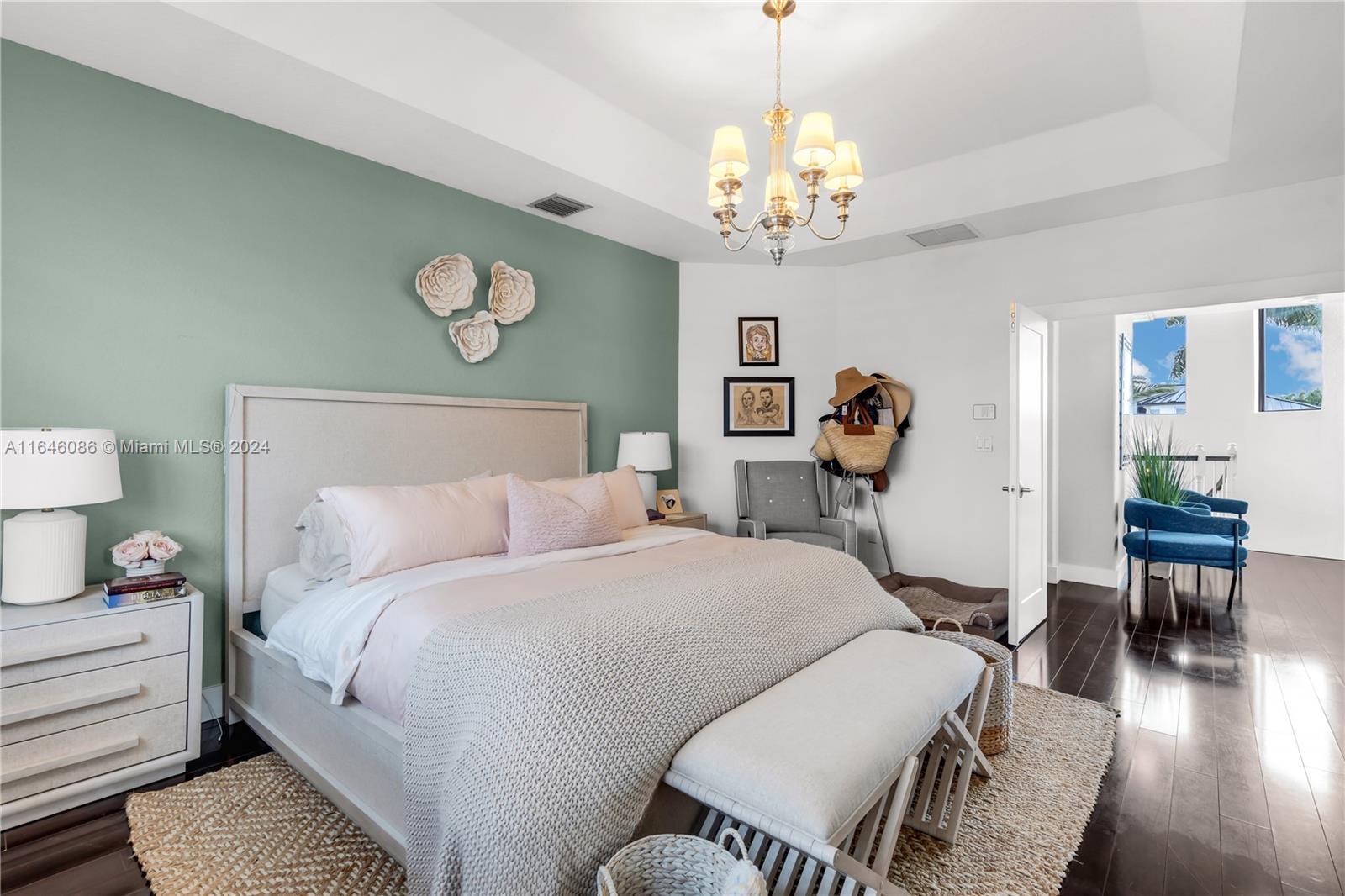 GRAND LAKES PHASE II - Residential Lease