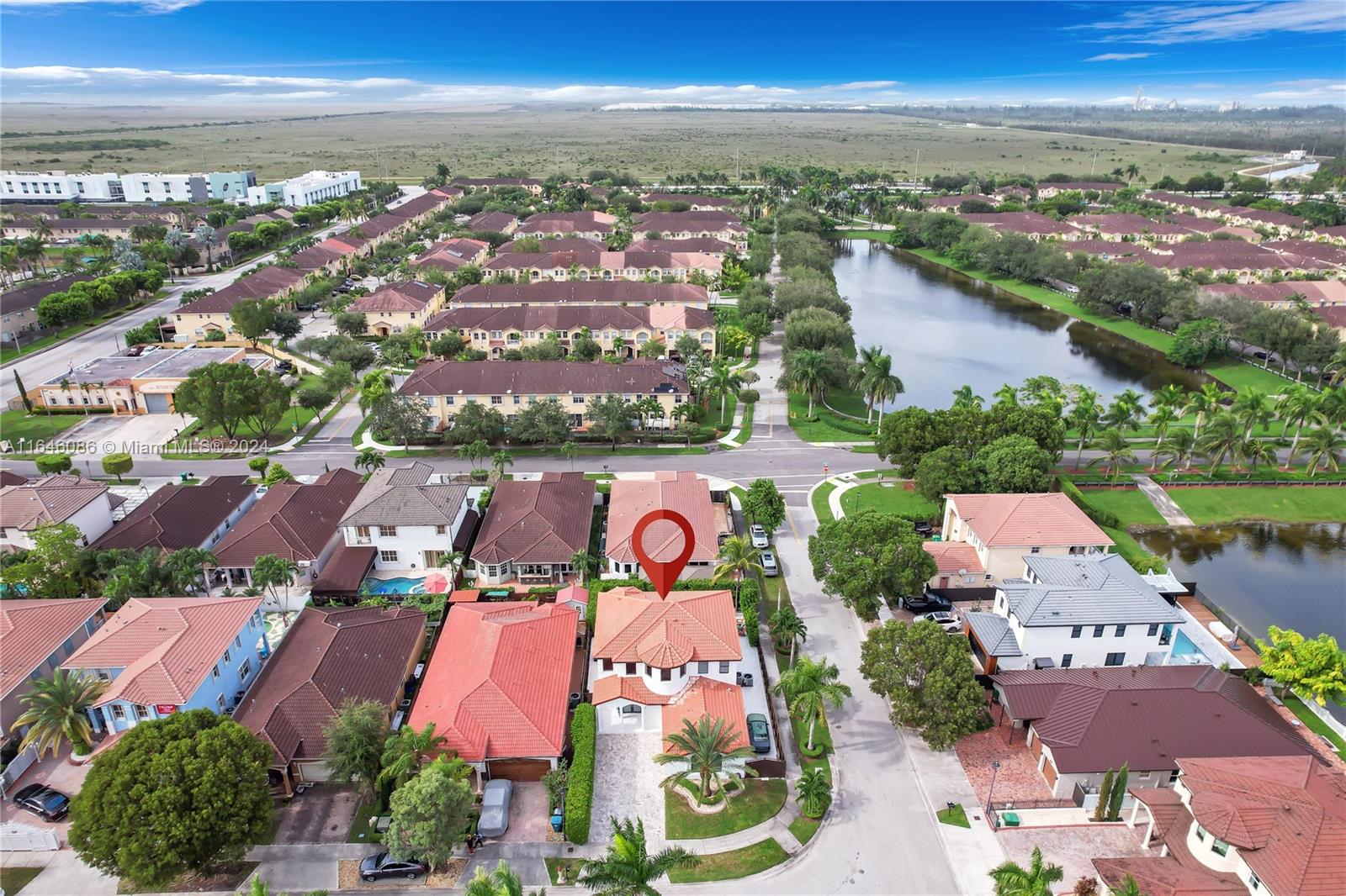 GRAND LAKES PHASE II - Residential Lease