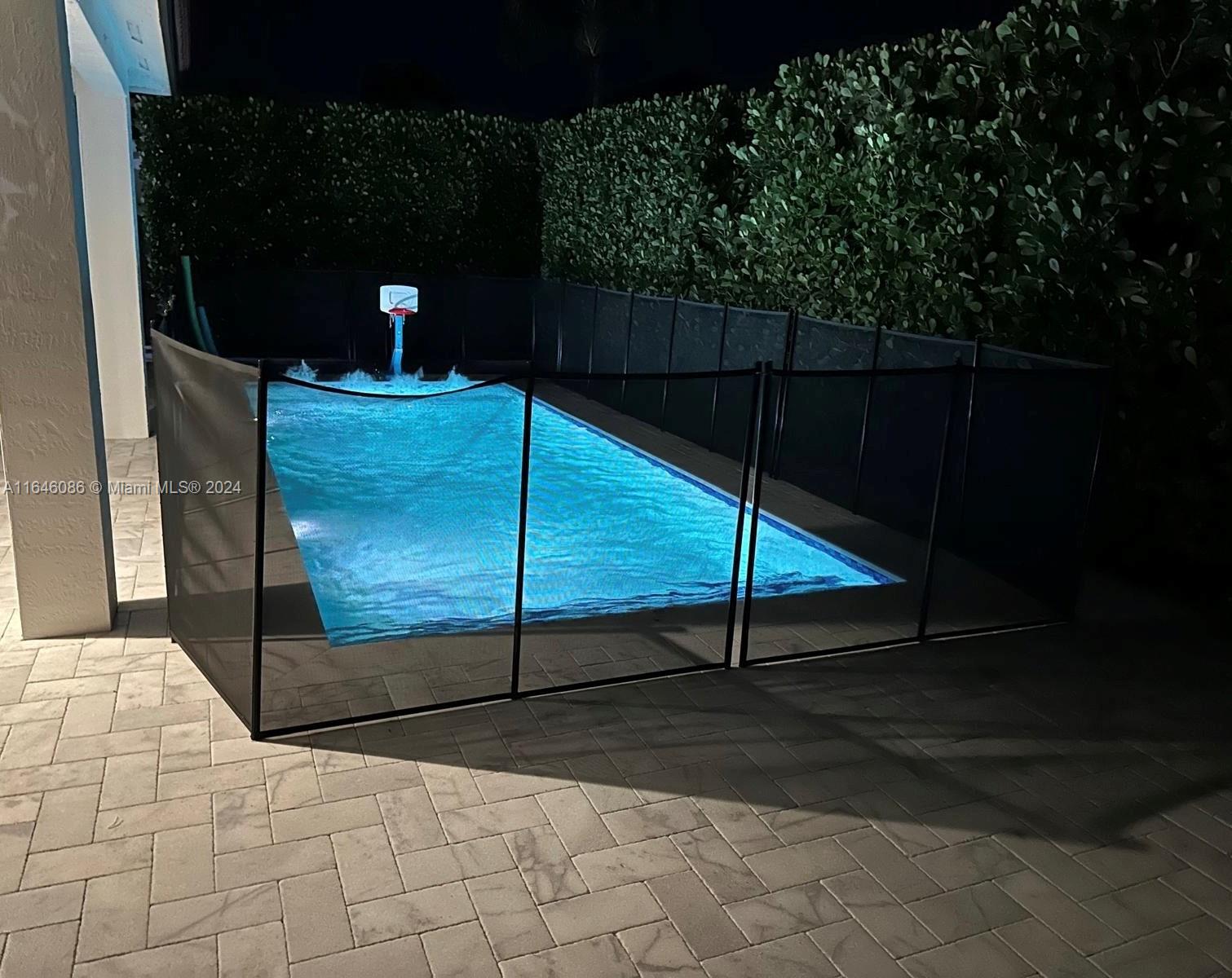 GRAND LAKES PHASE II - Residential Lease