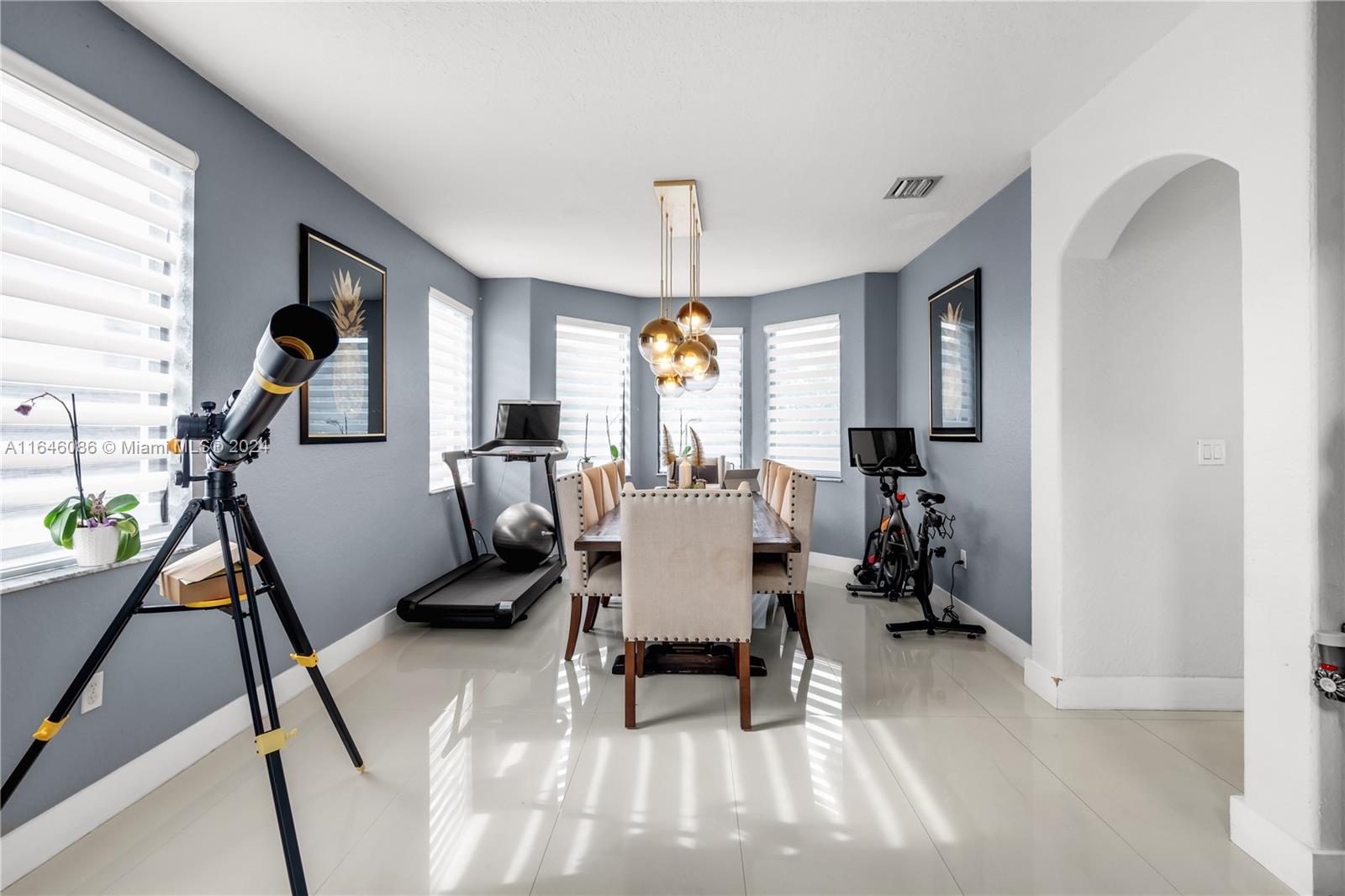 GRAND LAKES PHASE II - Residential Lease