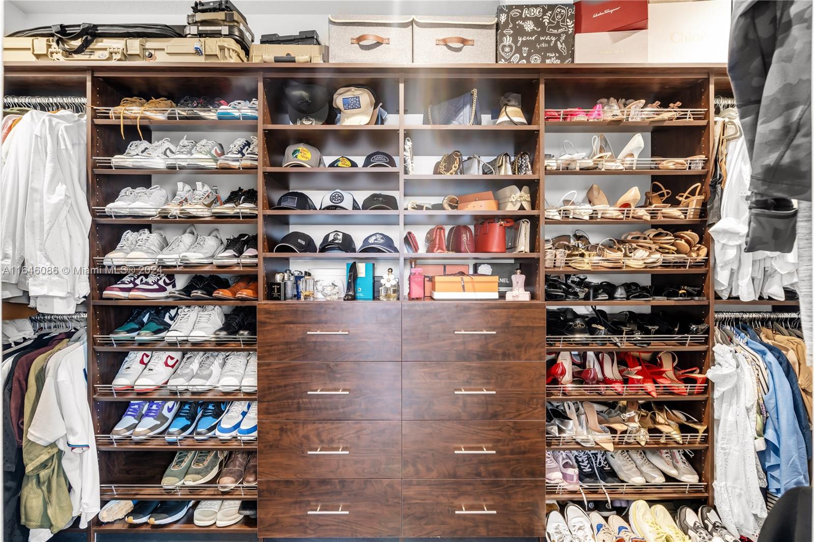 GRAND LAKES PHASE II - Residential Lease