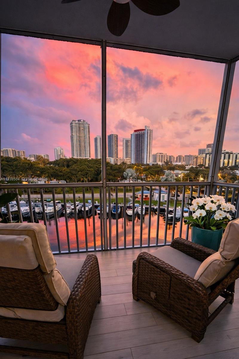 200 Diplomat Pkwy 626