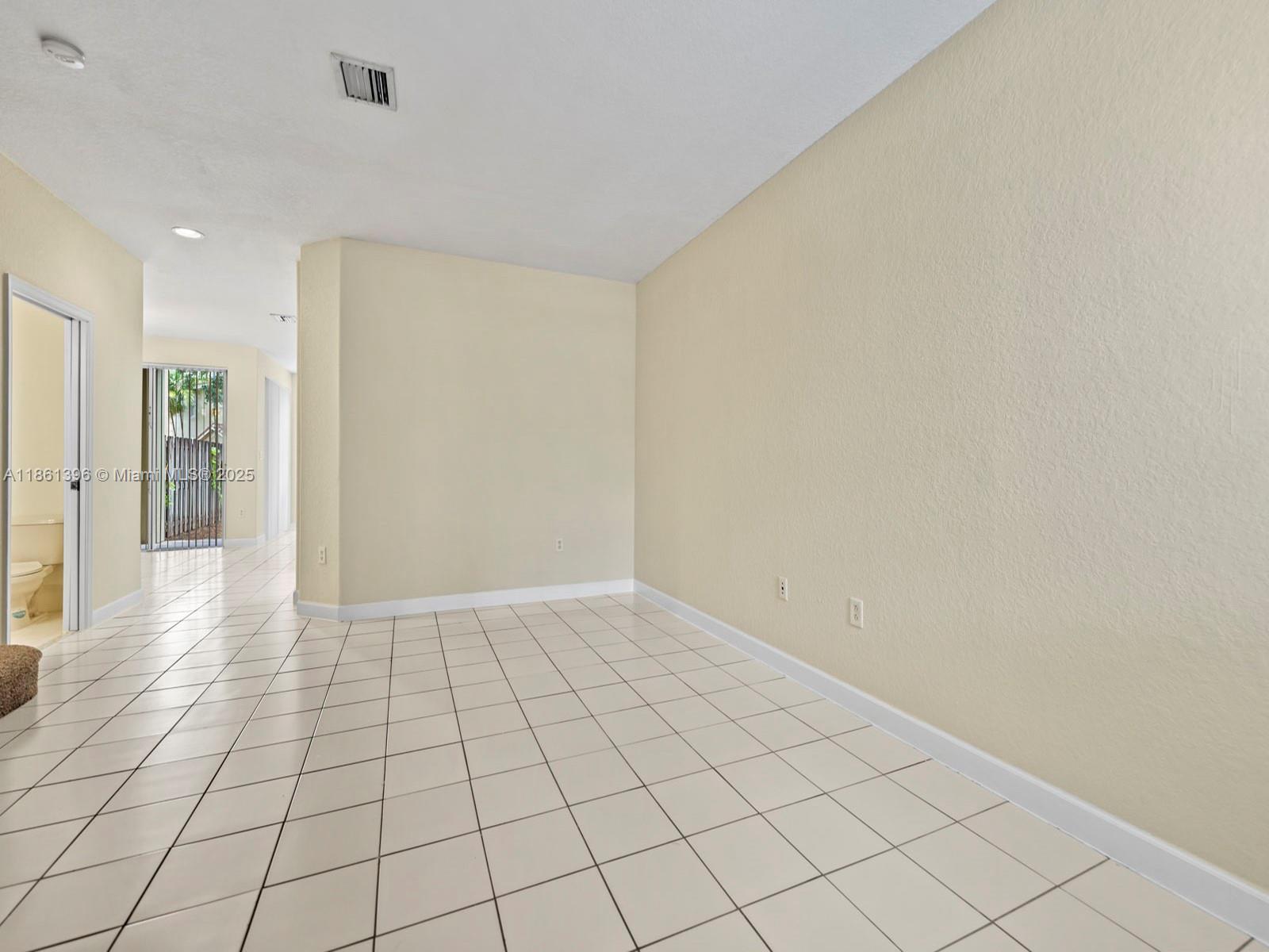 1473 SE 25th Ter