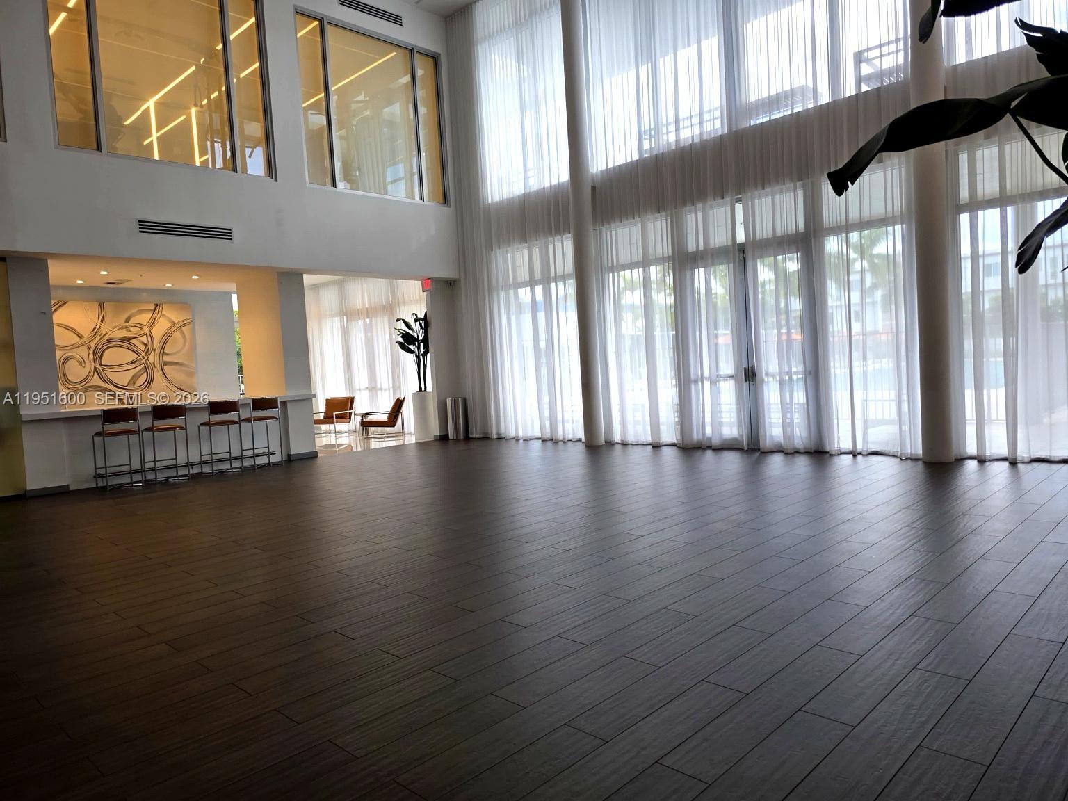 LANDMARK AT DORAL - Residential