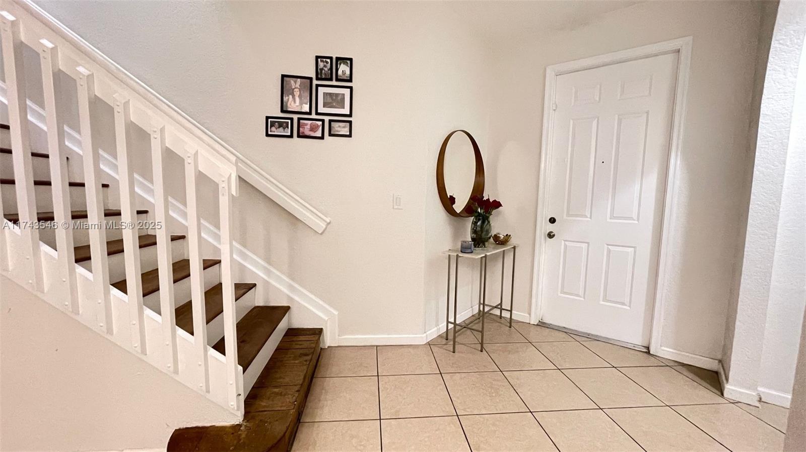 PORTOFINO POINTE - Residential