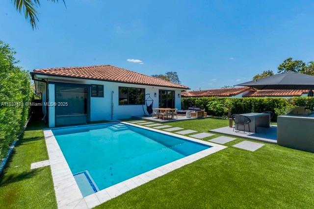 CORAL GABLES COUNTRY CLUB - Residential Lease