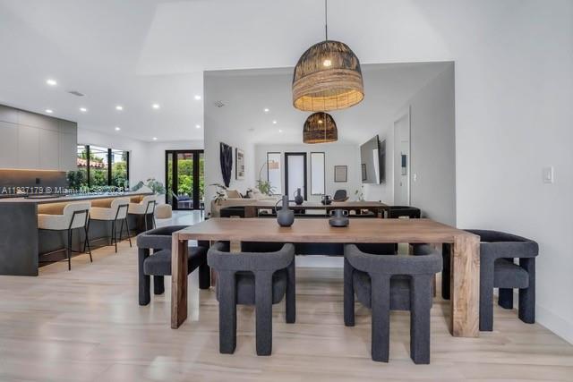 CORAL GABLES COUNTRY CLUB - Residential Lease