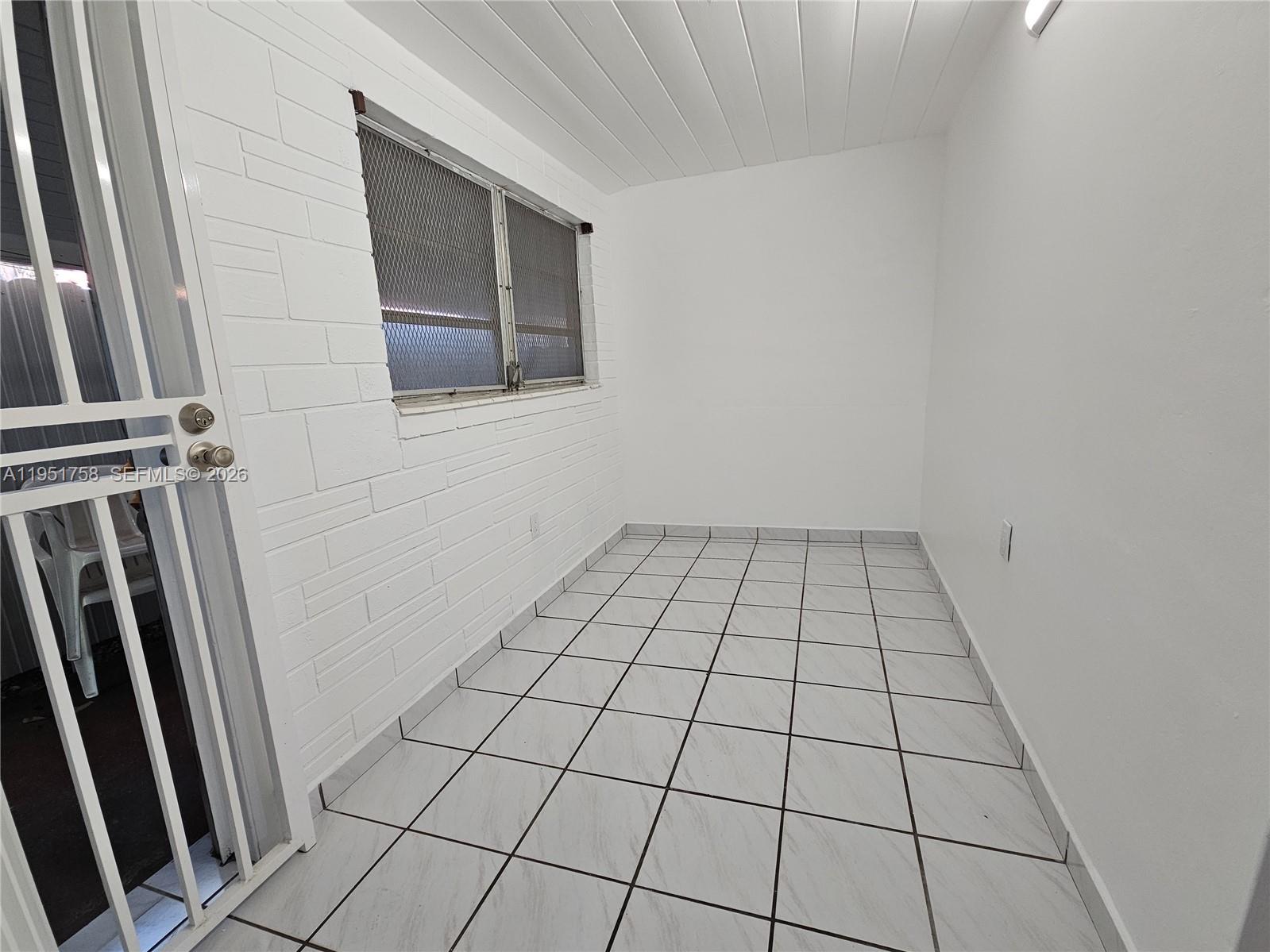 COLLINGWOOD - Residential Lease