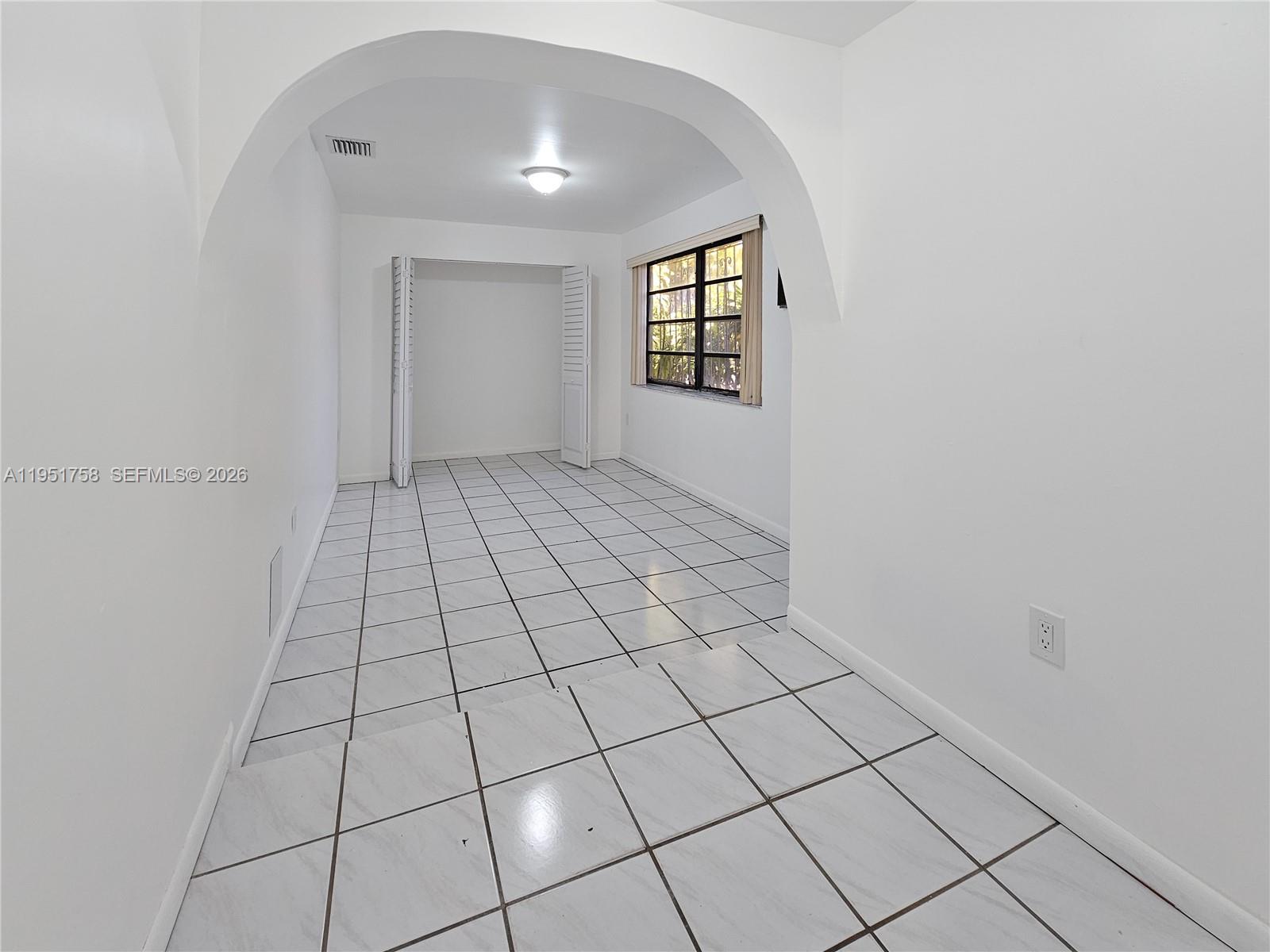 COLLINGWOOD - Residential Lease