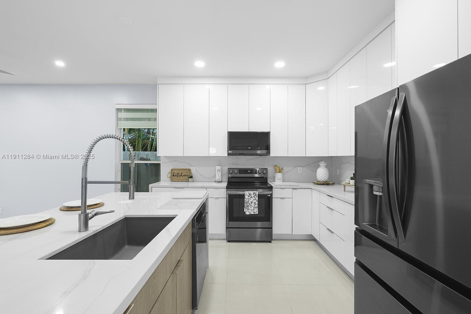 SILVER SHORES (PARCELS A - Residential Lease