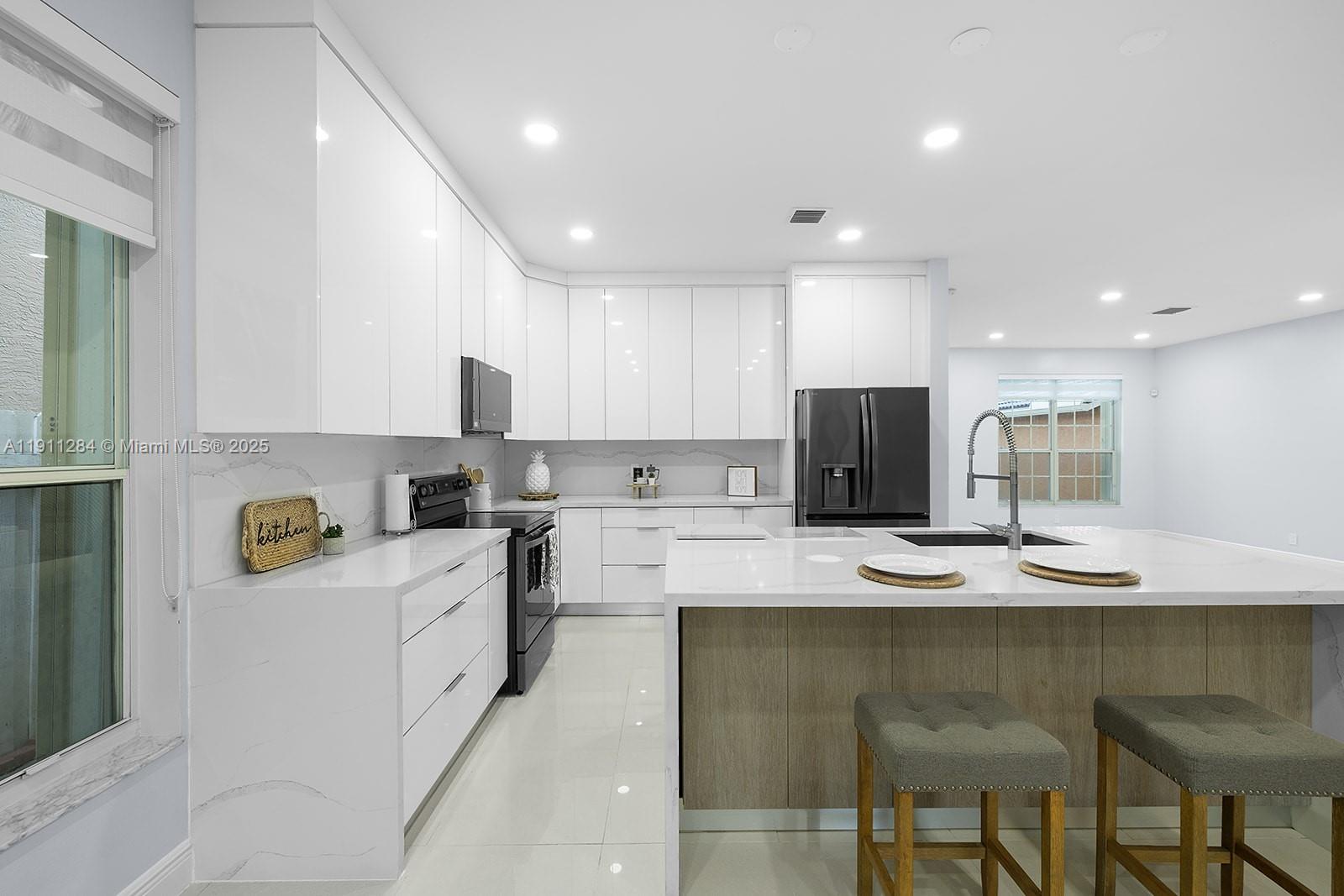 SILVER SHORES (PARCELS A - Residential Lease