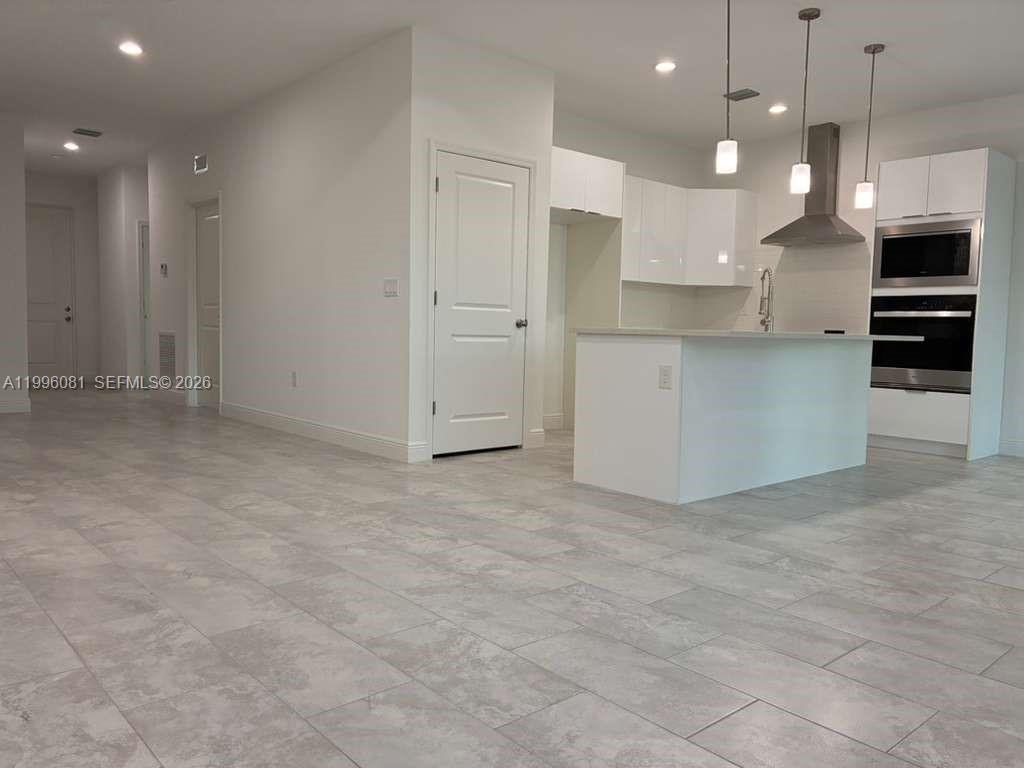 PORT LaBELLE UNIT 6 - Residential