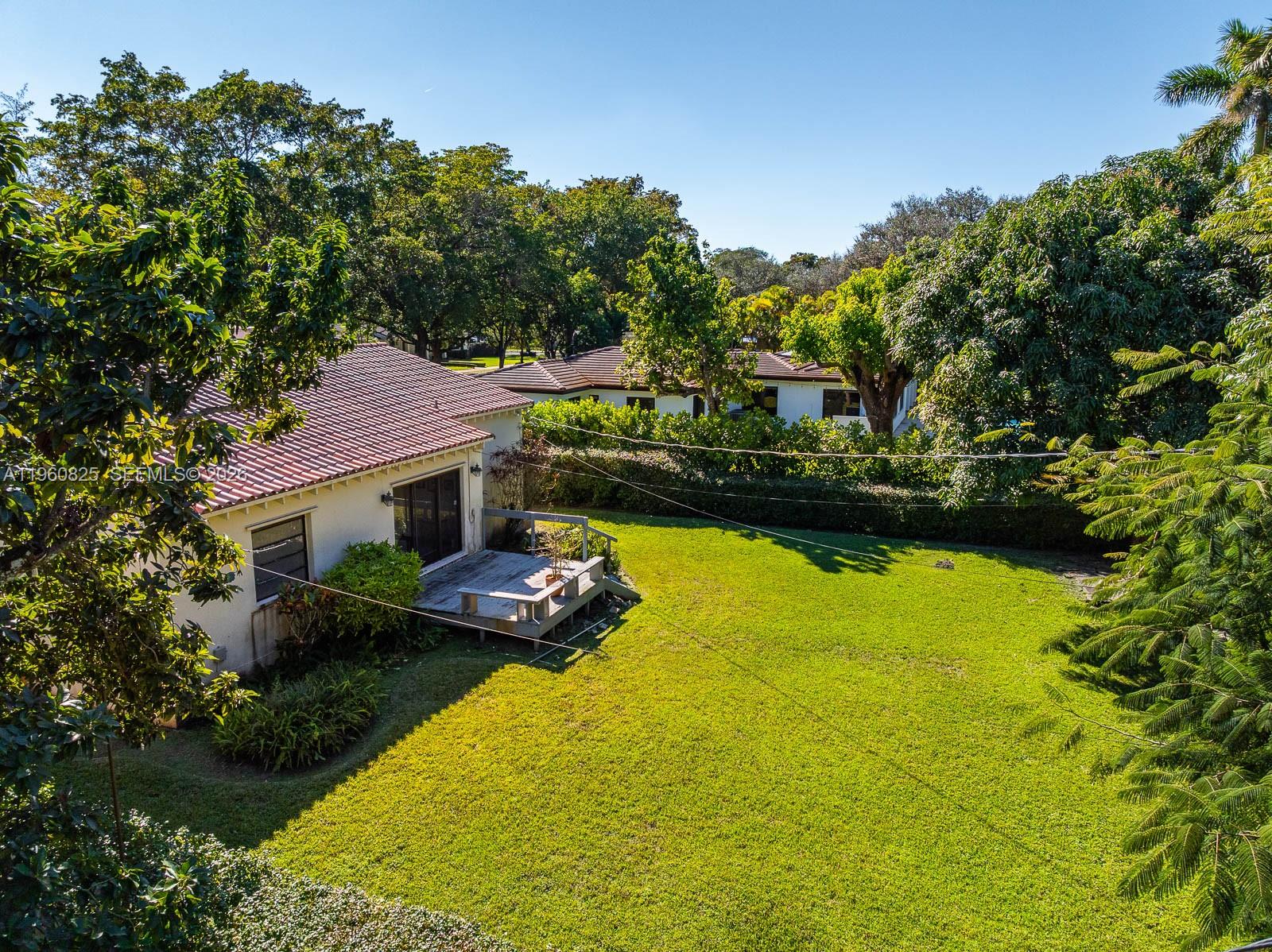 CORAL GABLES COUNTRY CLUB - Residential