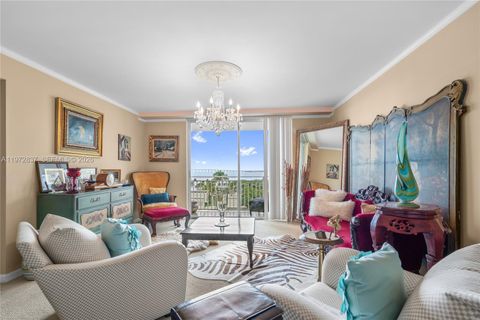 770 Claughton Island Dr 806 Miami FL 33131