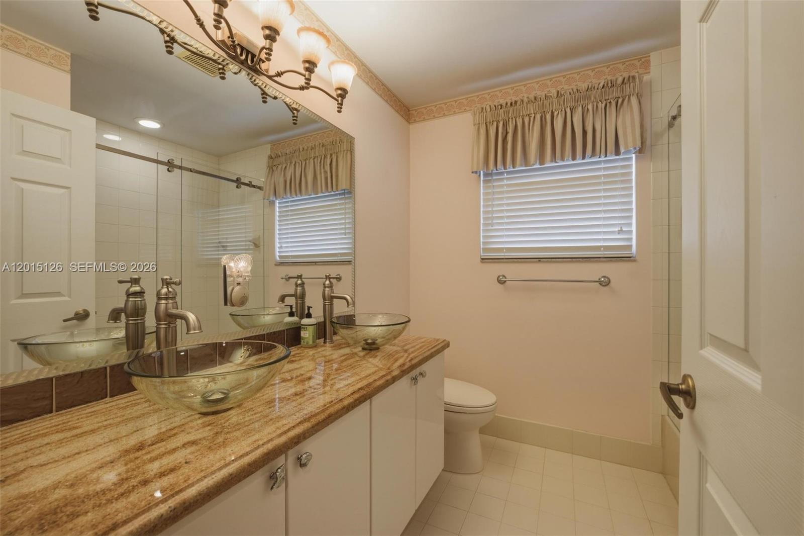 PEMBROKE FALLS - Residential