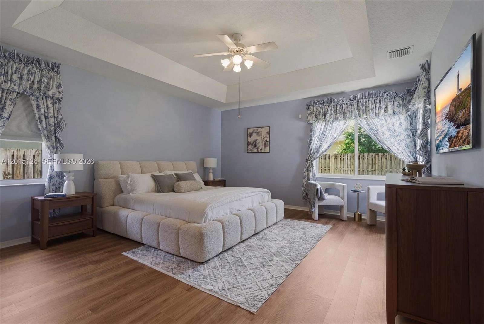 PEMBROKE FALLS - Residential