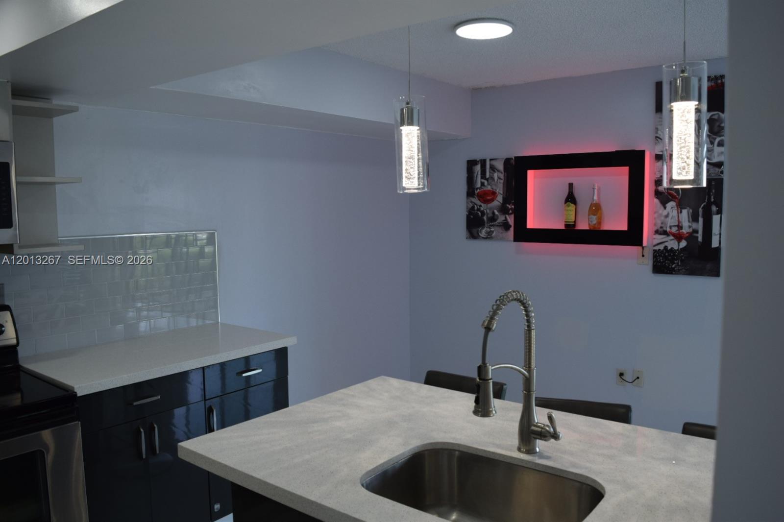 CORAL TOWERS CONDO - Residential Lease