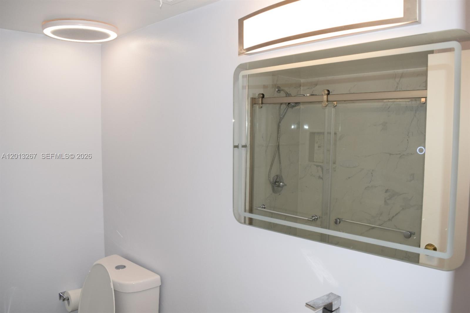 CORAL TOWERS CONDO - Residential Lease